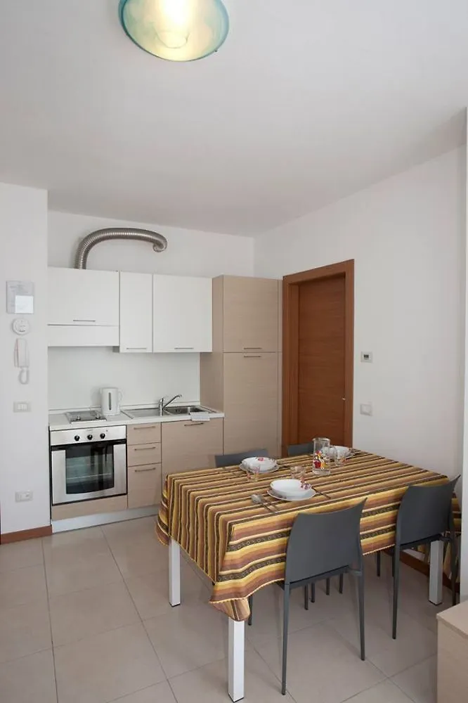 Residence Barcarola Sirmione 2*,